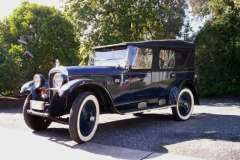 26 Nash Touring. Len & Allason Stephens