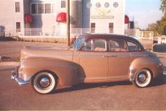 Ambassador Sedan. (4760)
