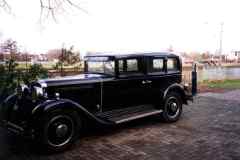 Eiko & Jan Feunekes, #7868 1931 890 Sedan