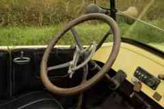 Roadster. (686)