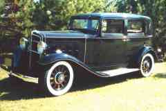 . Town Sedan. (1067)